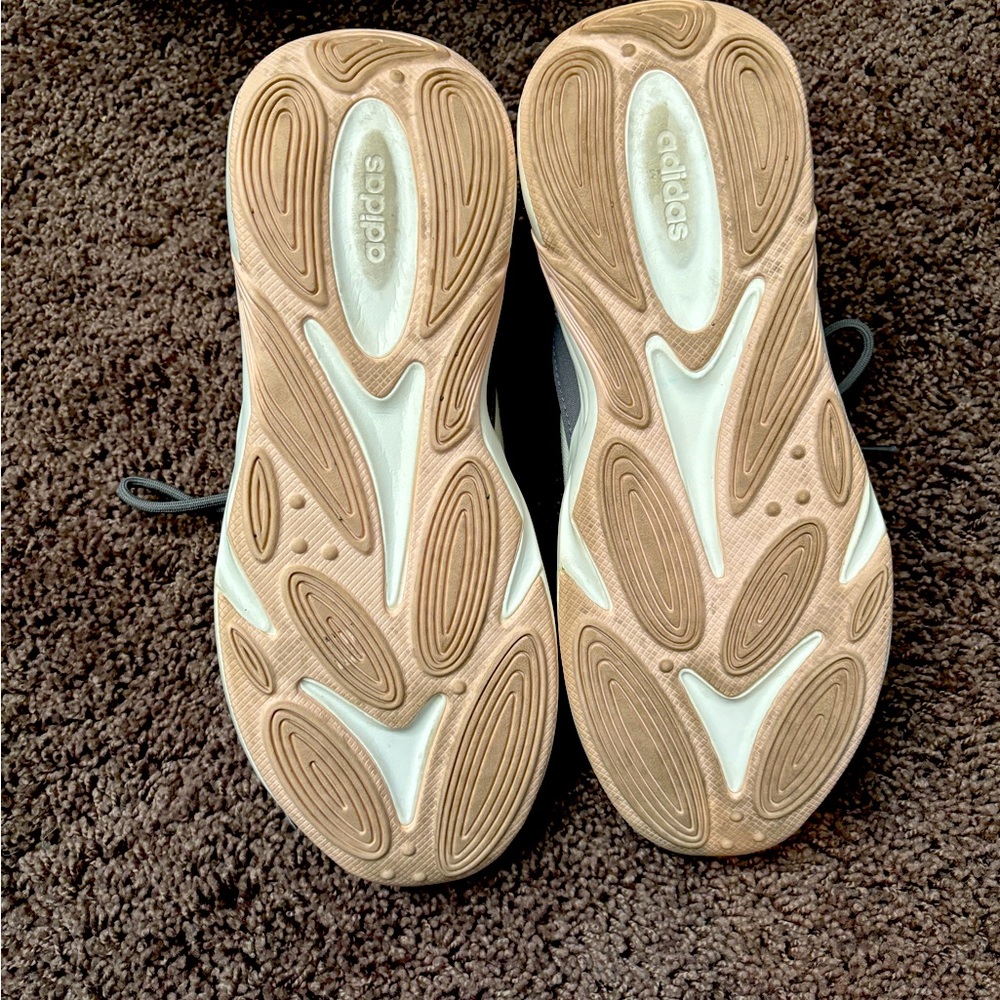 ADIDAS Ozelle runners - Picture 6 of 6